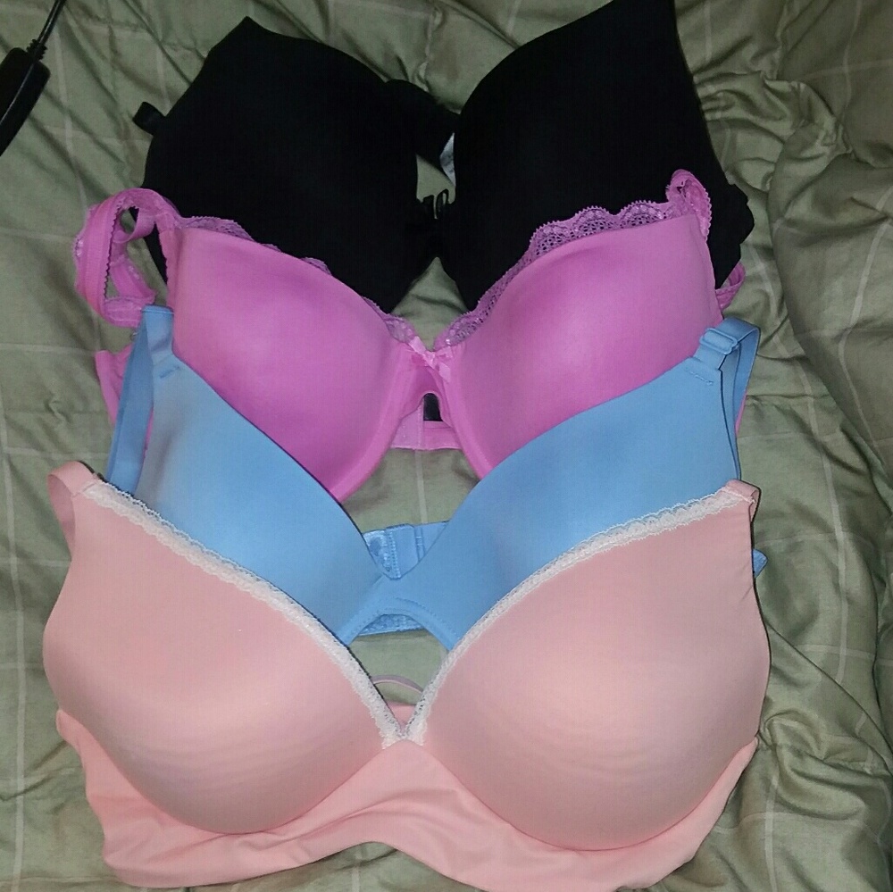 Multiple Bra styles and colors